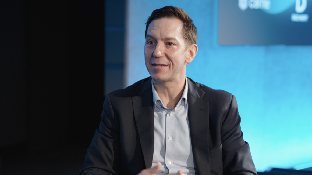 The current image has no alternative text. The file name is: Gerald-Rehn.png